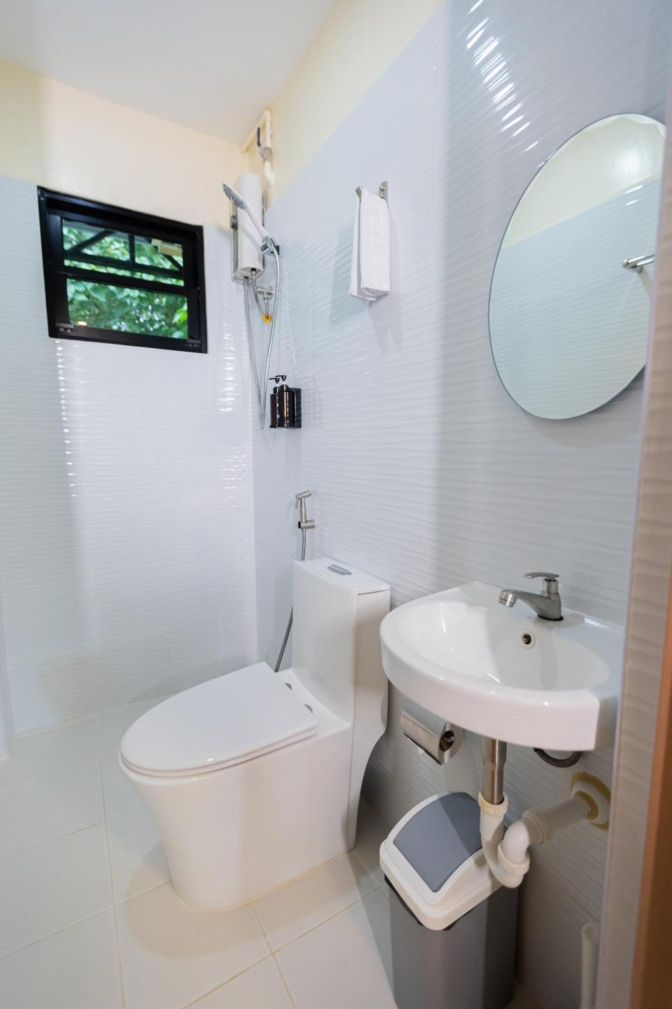 Anahaw Seaside Inn Santa Fe  Ngoại thất bức ảnh