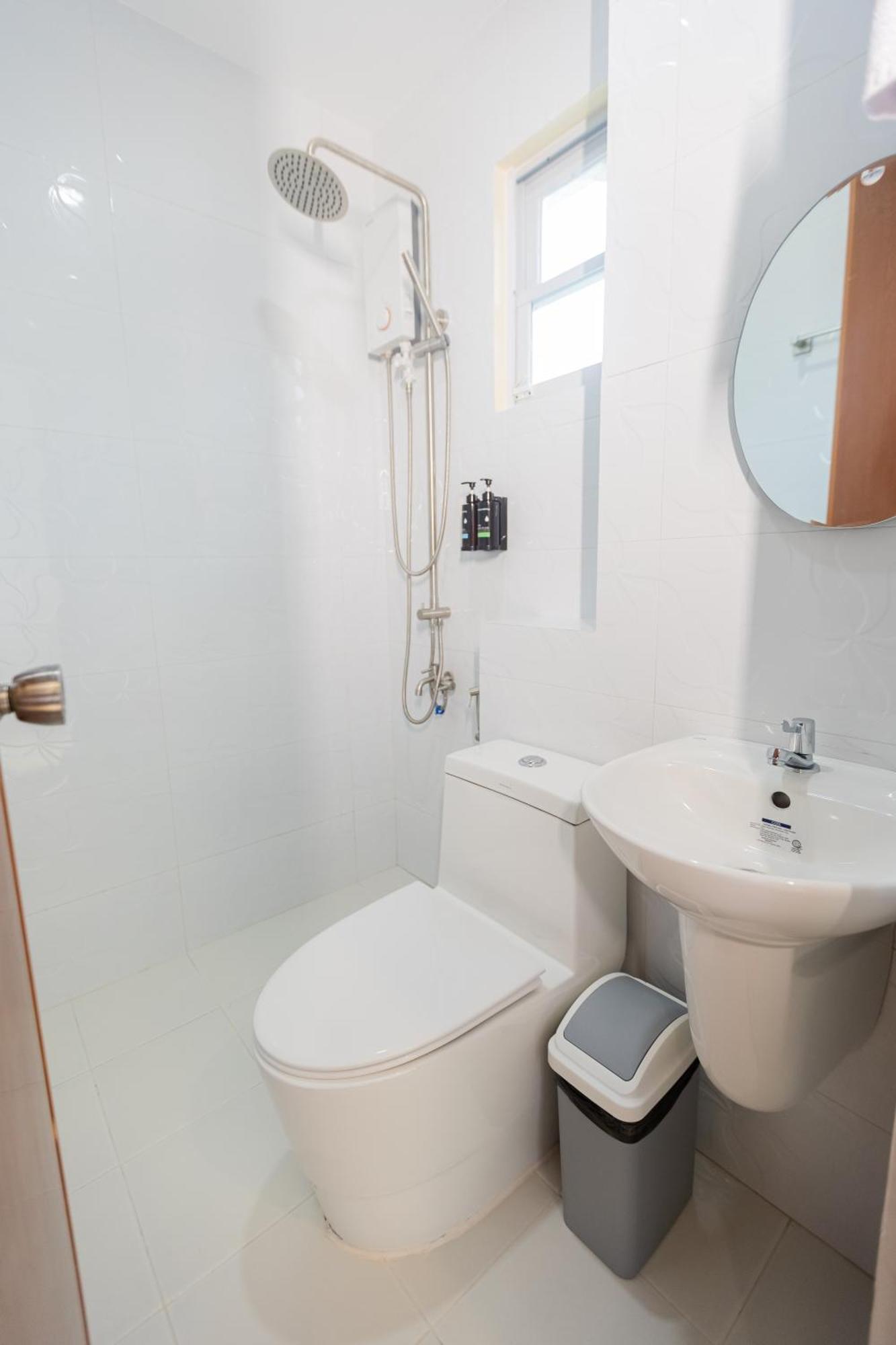 Anahaw Seaside Inn Santa Fe  Ngoại thất bức ảnh