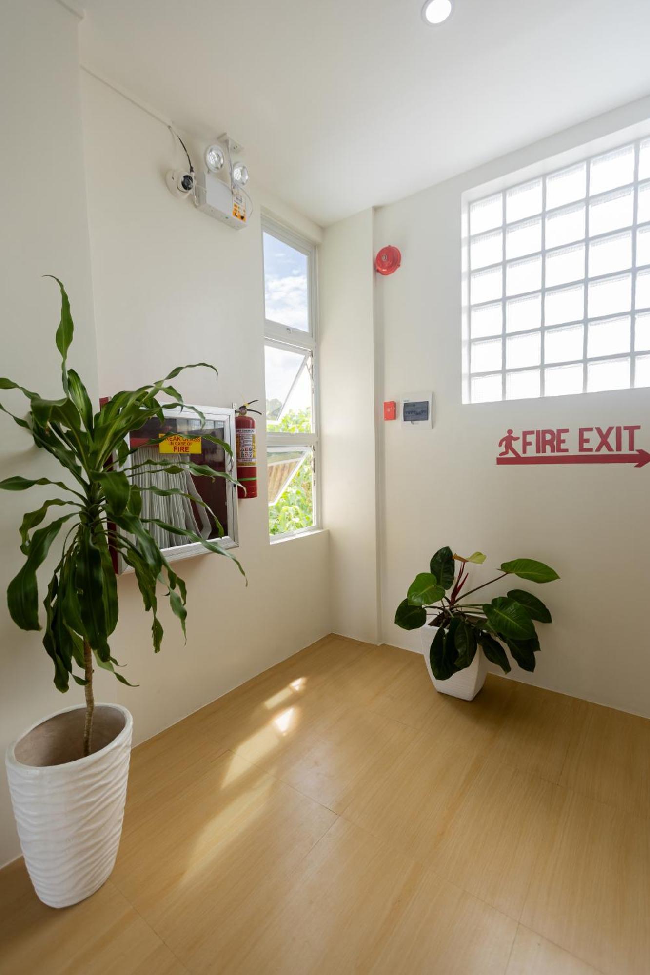 Anahaw Seaside Inn Santa Fe  Ngoại thất bức ảnh