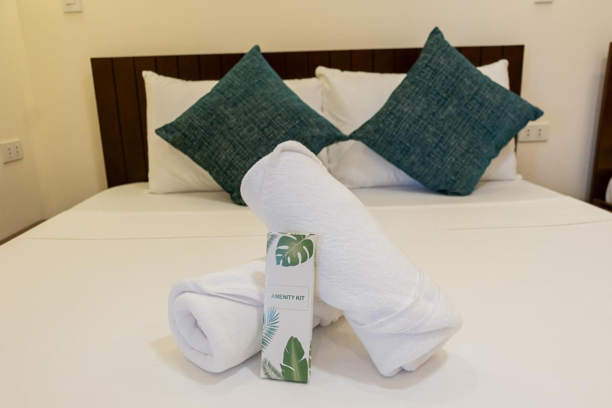 Anahaw Seaside Inn Santa Fe  Ngoại thất bức ảnh